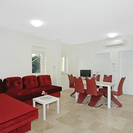 Two-Bedroom Apartment In Sibenik * Sibenik