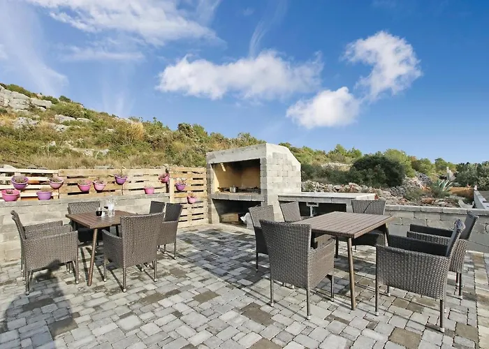 Two-bedroom In Lägenhet